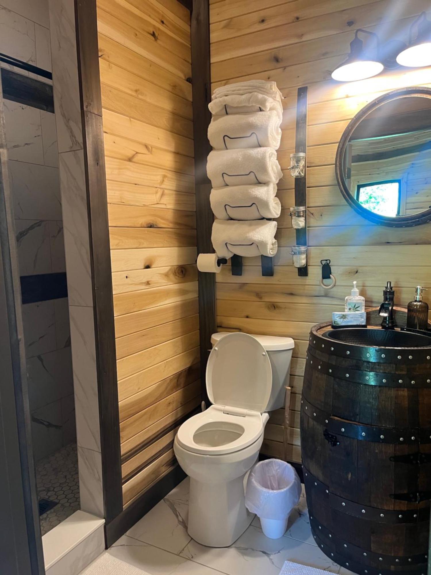 Bourbon Barrel Cottages #2 Of 5 On Kentucky Trail Lawrenceburg Екстериор снимка