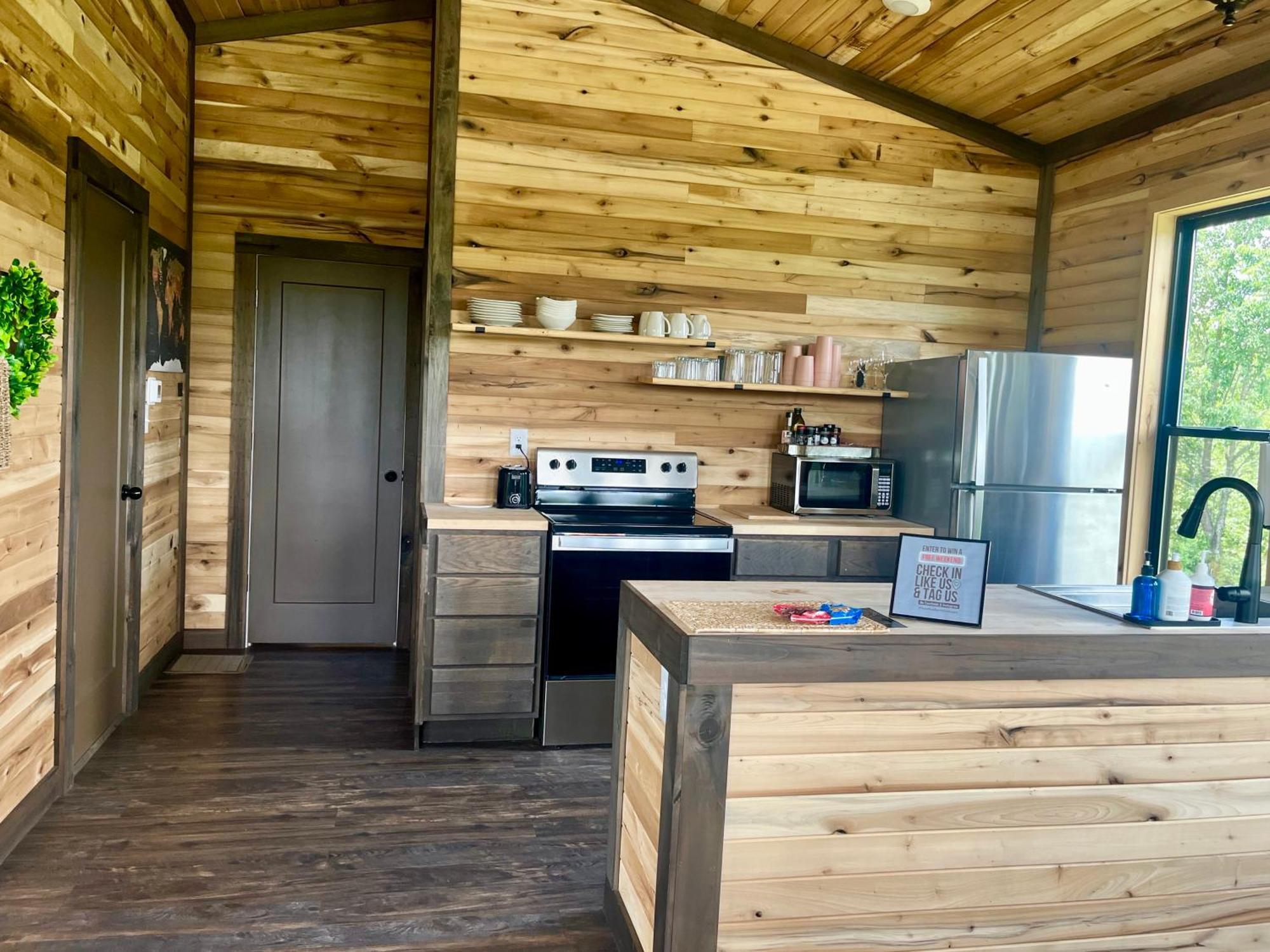 Bourbon Barrel Cottages #2 Of 5 On Kentucky Trail Lawrenceburg Екстериор снимка